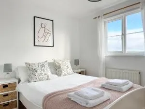 Spacious Home Sleeps 6 Short Walk to Port Isaac Village & Stunning Views - Port Isaac