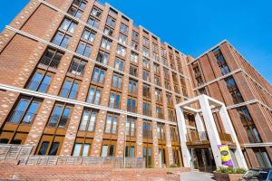 Contractors l Holidays l Long Stays l Short Stays l WiFi l Remigro Short Lets