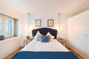 Portos Legacy by Upperground