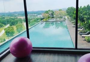 Islamic Santai Santai Homestay - Centrus Soho Cyberjaya