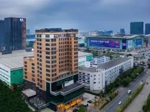 GreenTree Eastern Hotel Shenzhen Pinghu Hua'nan City Hehua Subway Station - Tiantangwei