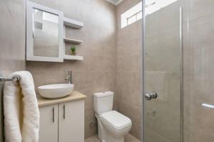 Tranquil & Secure 3bed home 2km 2 Emmarentia Dam