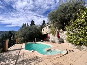 Entre Nice et Monaco grande Villa avec piscine privée 12 personnes - 孔特