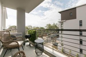 Lux 2bed 20Mb WiFi on Keyes artmile 2km 2 Gautrain