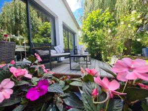 B&B / Chambres d'hotes Le Tonneau insolite du Souffle du Saule : photos des chambres