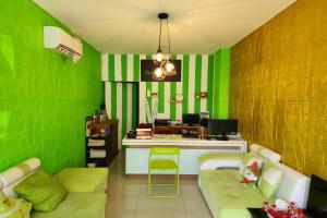 Barata Hotel Near Bandara Soekarno Hatta