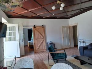 Ferienwohnung Bergidylle - Zu Fuß auf die Loipe und den Berg, nur wenige Minuten ins Skigebiet