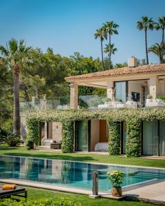 Villas St Tropez Villa so extravagantly luxurious and special - it has to be a secret : photos des chambres