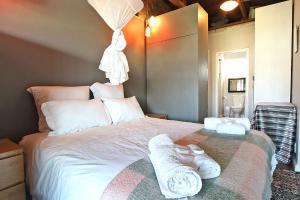 Sandringham Studio 61