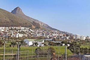 Sandringham Studio 61