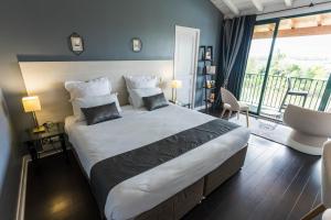 Hotels HOTEL restaurant COTE GARONNE le BALCON DES DAMES - Tonneins Marmande Agen - chambres climatisees : Chambre Double avec Balcon