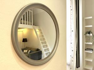 Studio mezzanine sur le port