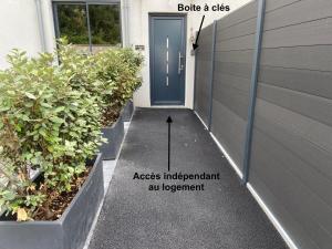 Appartements Chambre tout confort avec commodites espace repas wifi parking : photos des chambres