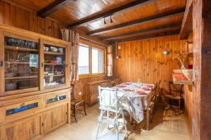 Maisons de vacances La Perle des Pyrenees - Maison pour 8 : Maison 4 Chambres