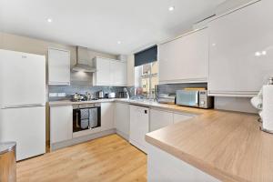 Large 5 Bedroom House in the Cotswolds - Garden