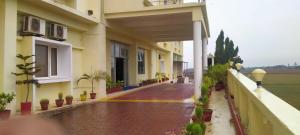 Hotel Golden Anchor Dhamara
