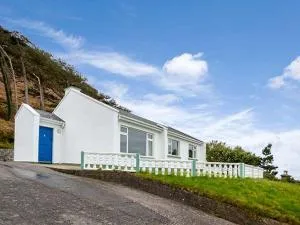 Rossbeigh Beach Cottage No 4 - Kells
