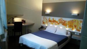 Hotels Hotel de La Cloche : photos des chambres