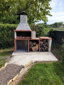 Maison au bord du canal