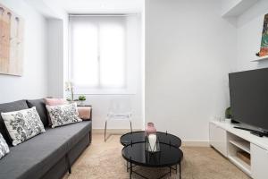 Flat in the Salamanca district-G-ORA