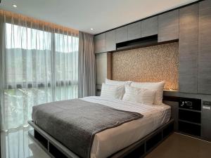 Kamala Beach P73 Exclusive Junior Suite