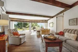 Viewcrest Retro Country Home - كلاماث