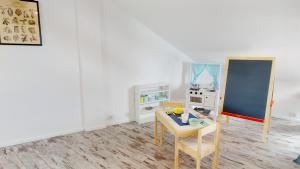 Le Cocon Colmarien - Proche centre ville et gare - stationnement gratuit - 10 personnes