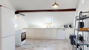 Appartements Le Cocon Colmarien - Proche centre ville et gare - stationnement gratuit - 10 personnes : photos des chambres