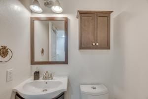 Modern Alpine Cabin 3 Miles to Ski Cloudcroft