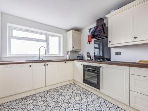 Stylish Flat Close To Beach - Pass the Keys