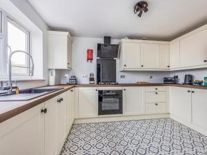 Stylish Flat Close To Beach - Pass the Keys