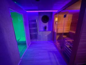 Golden Crown exclusive use spa venue
