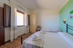 Casa Mirto con piscina e vista mare