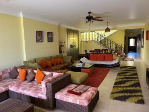 For Elite Families I La Vista 5 Seafront 265m Luxury Villa