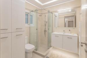 Amazing apartment near metro Station! - 4hvězdičkové hotely ve městě Atény