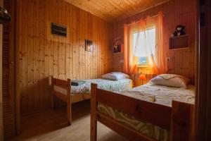 Campings Gites Les Casots : photos des chambres