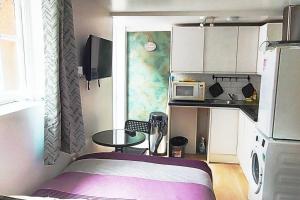 Quiet and cozy studio