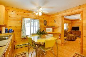 Cozy Interlochen Cabin with Dock 1 Mi to Green Lake