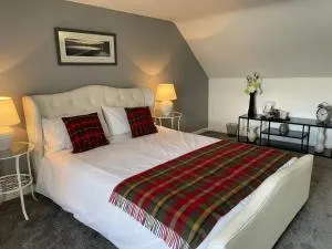 The Old Rectory - 因弗雷里