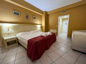 Standard Family Room room in Hotel San Michele