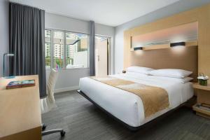 1 KING BED TERRACE POOL VIEW room in The Gates Hotel South Beach - a Doubletree by Hilton
