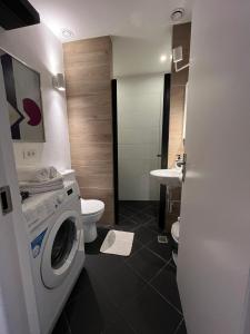 Old Town Napoleon Crib