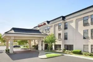 翠西希尔顿恒庭酒店 - 莱思罗普