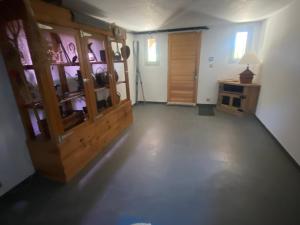 Chalets Grand chalet au calme avec vue sur la Petite Suisse Provencale : Chalet 1 Chambre