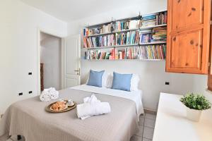 IzzHome Full Center Terrace img19