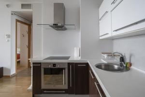 Seatowers Sailor Apart