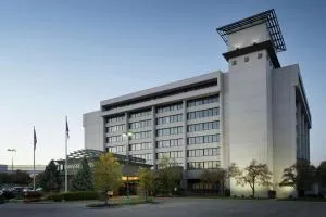 Embassy Suites by Hilton Columbus - Pinhook Embassy Suites by Hilton Columbus - Pinhook