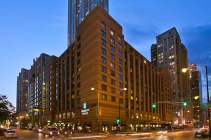 Embassy Suites Chicago - Downtown River North