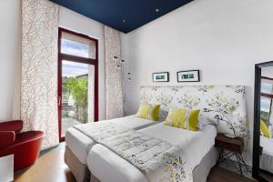 Hotels Domaine Riberach : Chambre Familiale avec Terrasse 