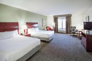 Queen Room with Two Queen Beds - Mobility and Hearing Access room in Hilton Garden Inn Phoenix/Avondale